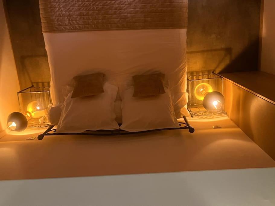 Gite De Charme 5 Etoiles Pour Couple Avec Sauna Et Jacuzzi Exterieurs Privatifs Peaugres Εξωτερικό φωτογραφία