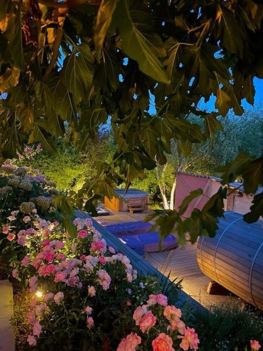Gite De Charme 5 Etoiles Pour Couple Avec Sauna Et Jacuzzi Exterieurs Privatifs Peaugres Εξωτερικό φωτογραφία
