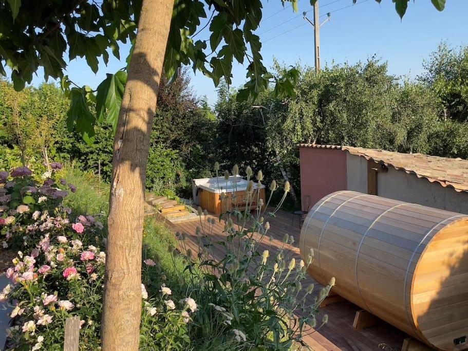 Gite De Charme 5 Etoiles Pour Couple Avec Sauna Et Jacuzzi Exterieurs Privatifs Peaugres Εξωτερικό φωτογραφία