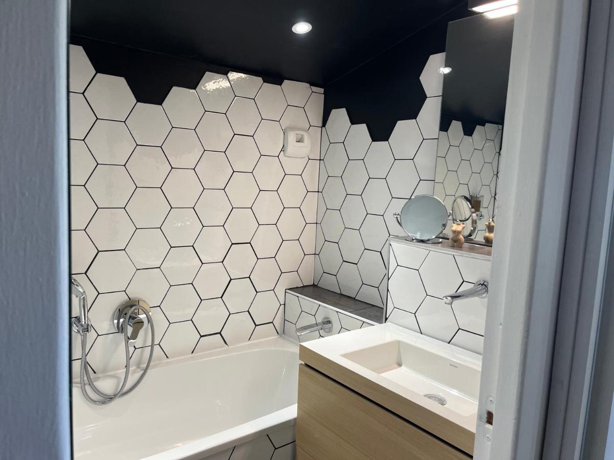 Gite De Charme 5 Etoiles Pour Couple Avec Sauna Et Jacuzzi Exterieurs Privatifs Peaugres Εξωτερικό φωτογραφία